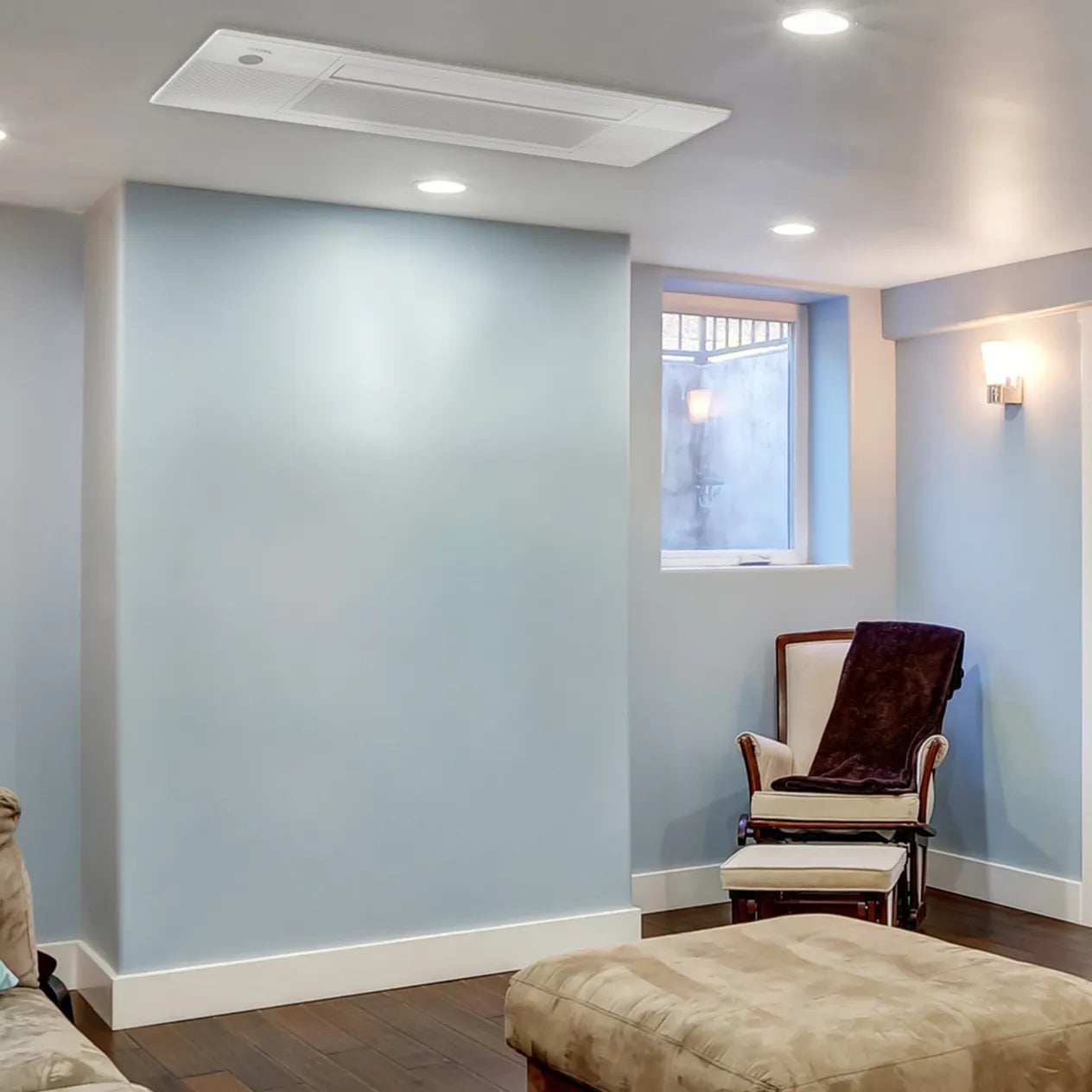 MRCOOLÂ® DIYÂ® Series 5th gen OuttasightÂ® 18K BTU 230V One-Way Ceiling Cassette